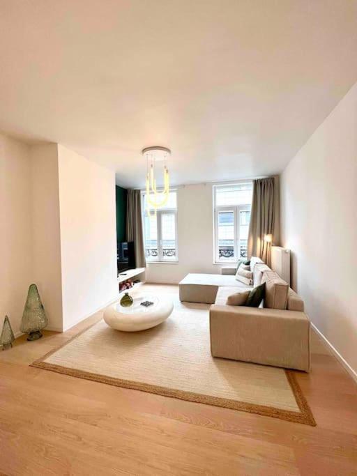 Duplex Chic Et Spacieux - Hypercentre Liege Luaran gambar